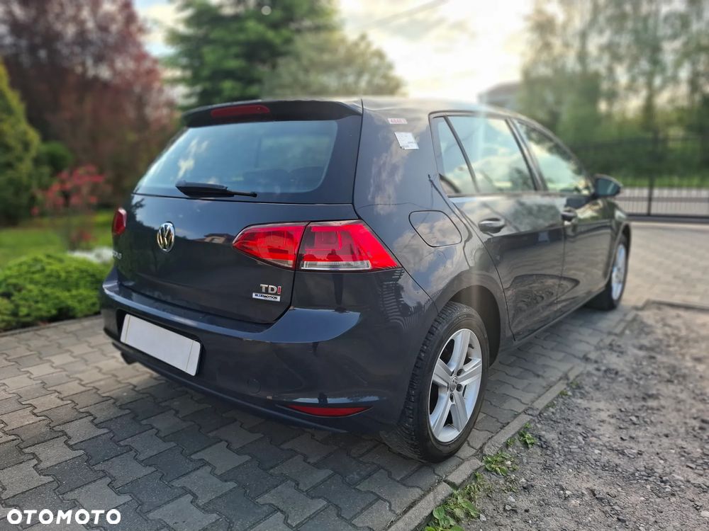 Volkswagen Golf - 4
