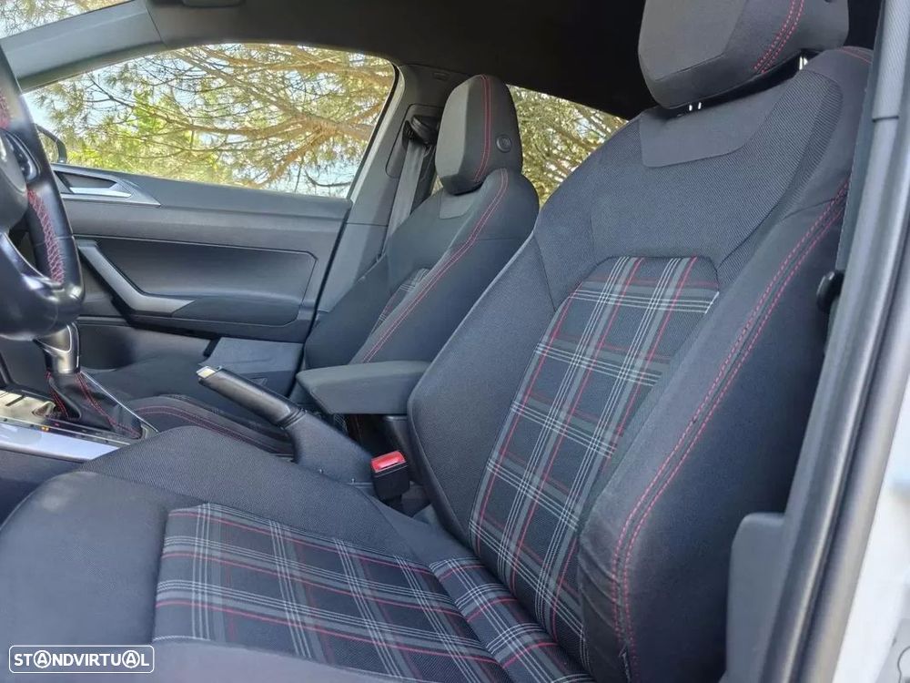 VW Polo 2.0 TSI GTI DSG - 27