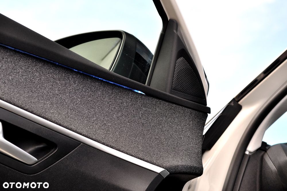 Peugeot 5008 BlueHDi 130 Allure - 17