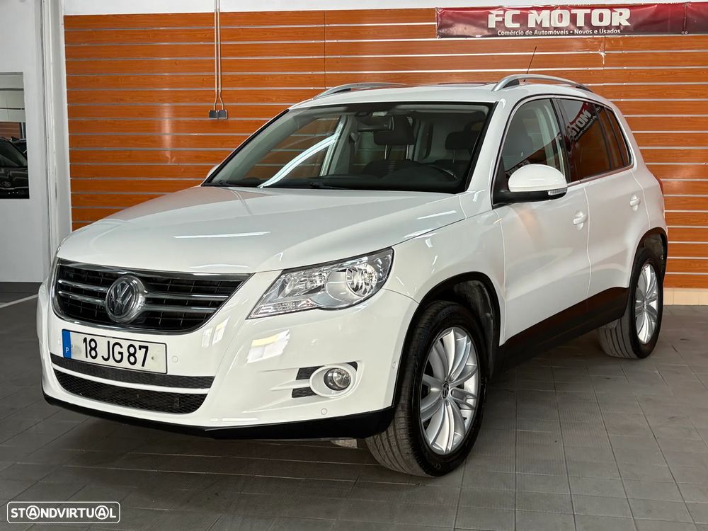 VW Tiguan 2.0 TDi Sport BlueMotion - 2