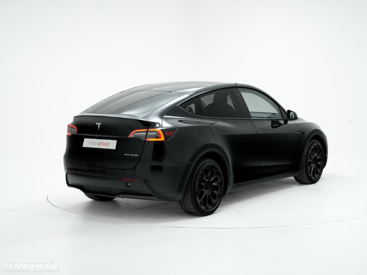 Tesla Model Y Long Range Tração Integral - 3