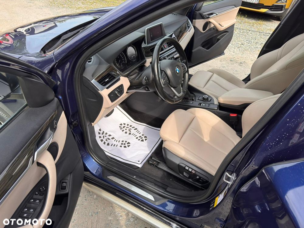 BMW X1 xDrive25i xLine sport - 26