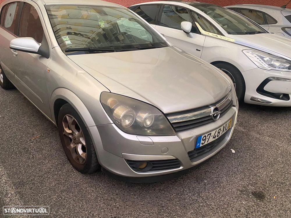 Opel Astra 1.7 CDTI Enjoy - 11
