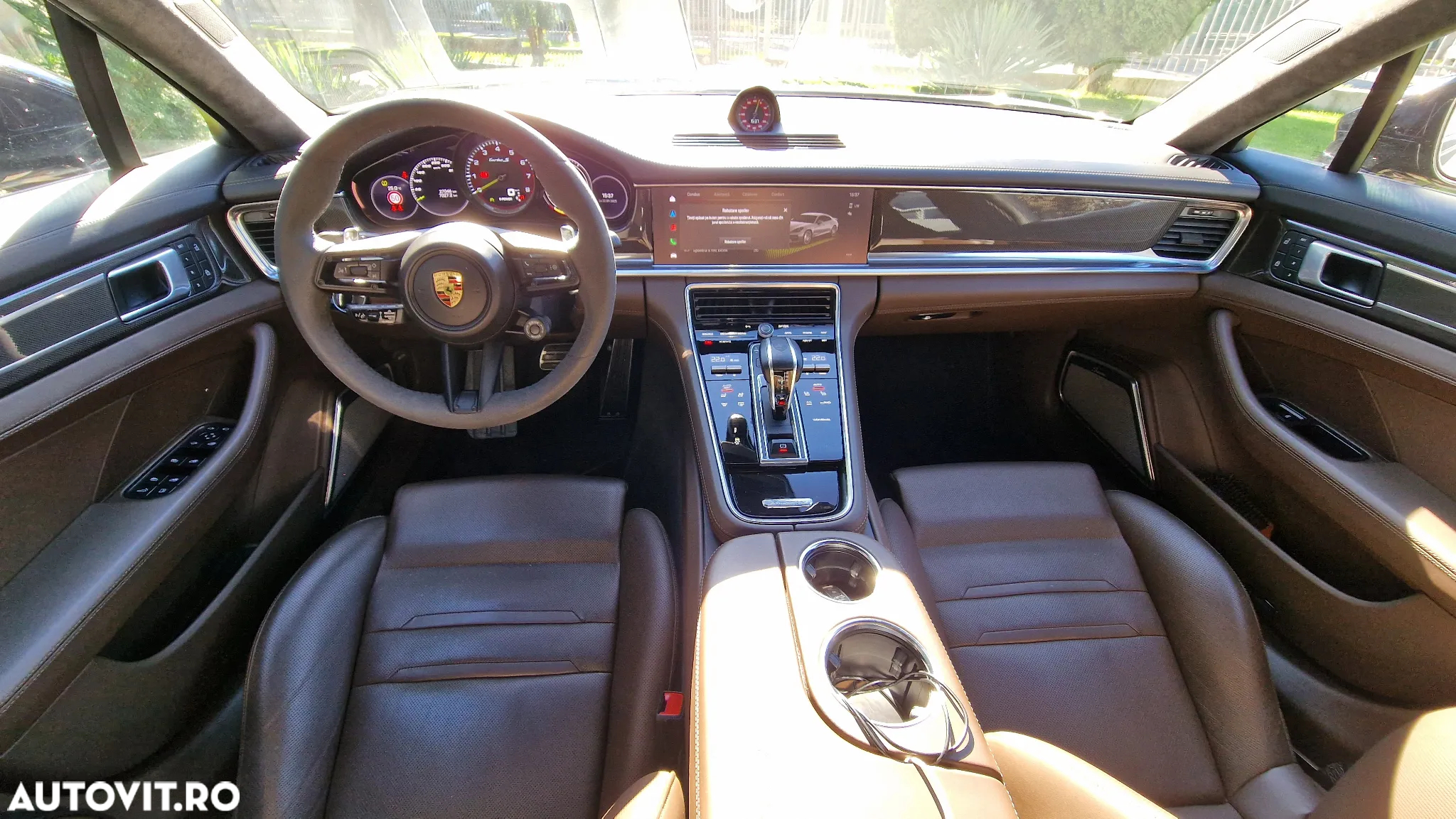 Porsche Panamera - 12