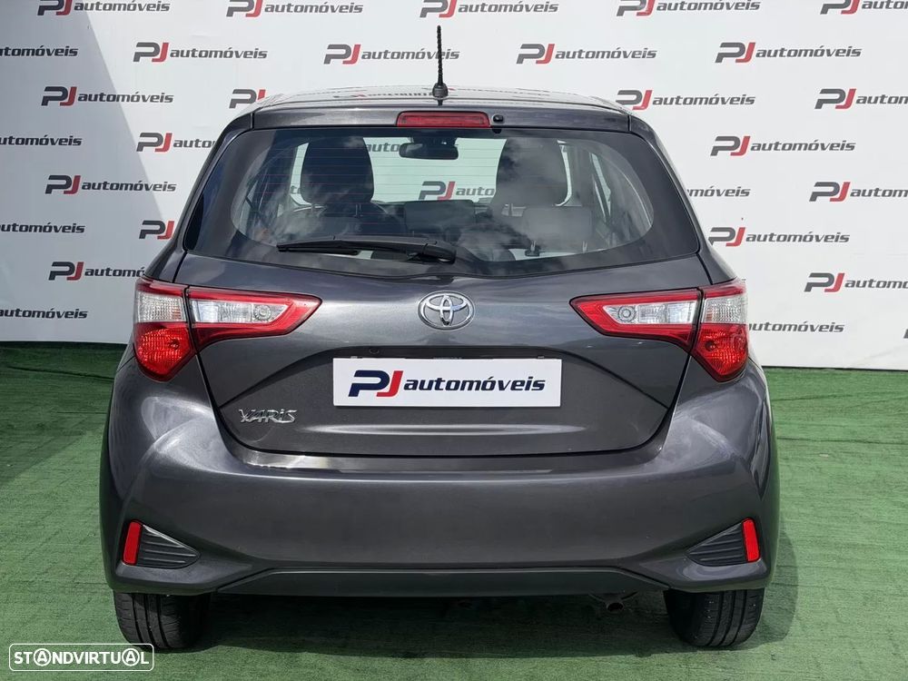 Toyota Yaris 1.0 VVT-i Exclusive - 9