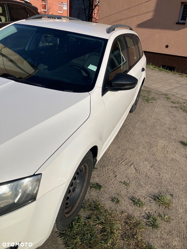Skoda Octavia 1.6 TDI Active - 3