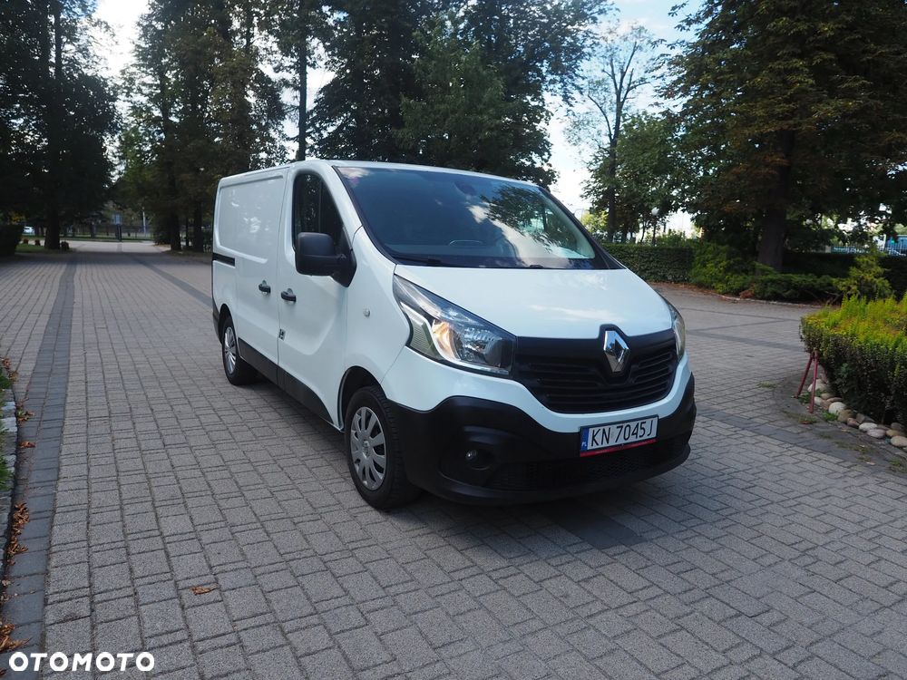 Renault trafic - 3