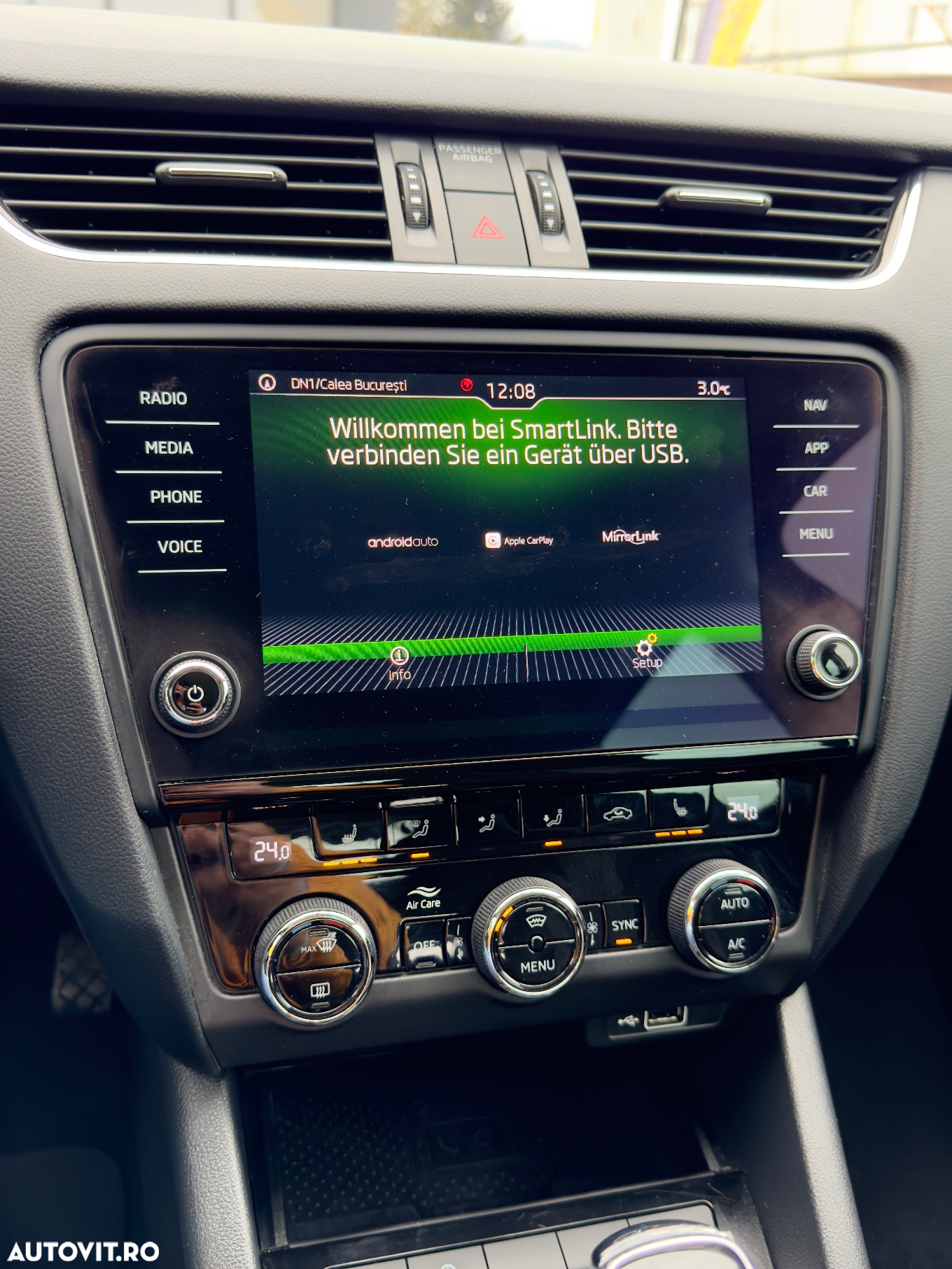Skoda Octavia 1.6 TDI DSG Style - 26