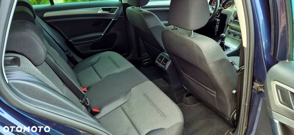 Volkswagen Golf 1.2 TSI BlueMotion Technology Team - 12