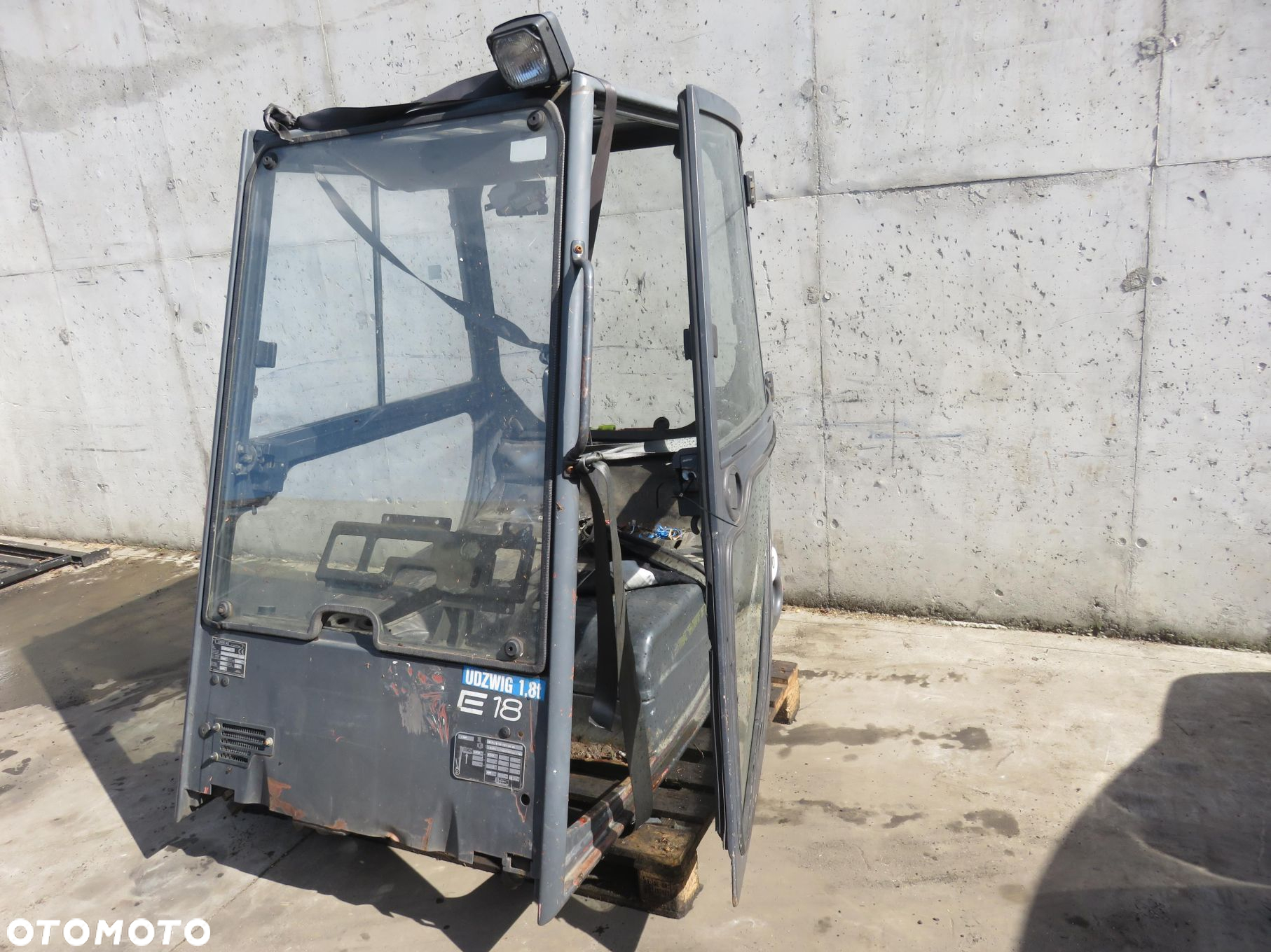 KABINA LINDE E18P-02 - 3