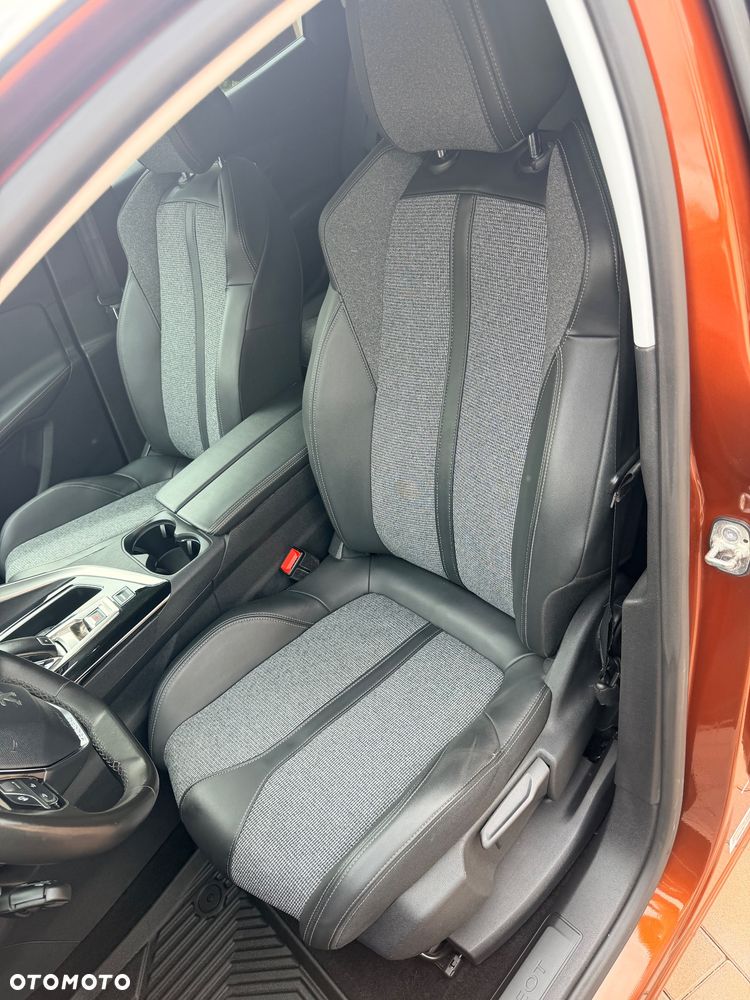 Peugeot 3008 BlueHDi 130 Stop & Start EAT8 Allure - 11