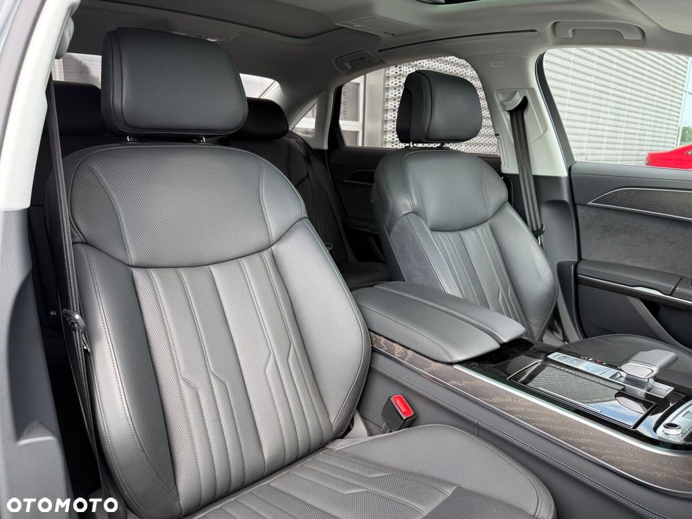 Audi A8 - 25