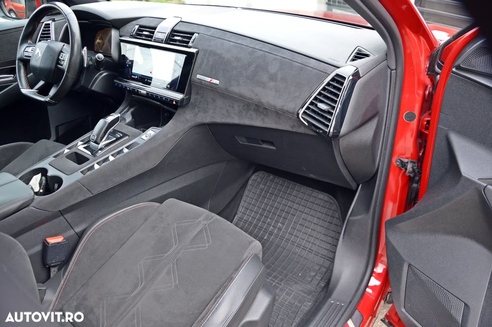 DS Automobiles DS 7 Crossback - 31