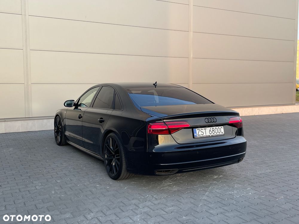 Audi A8 - 5