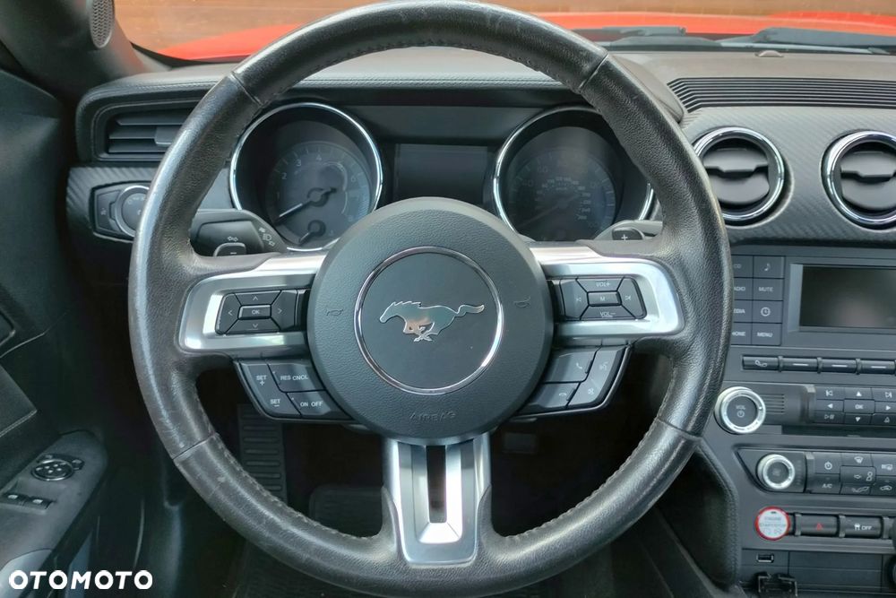 Ford Mustang 3.7 V6 - 17