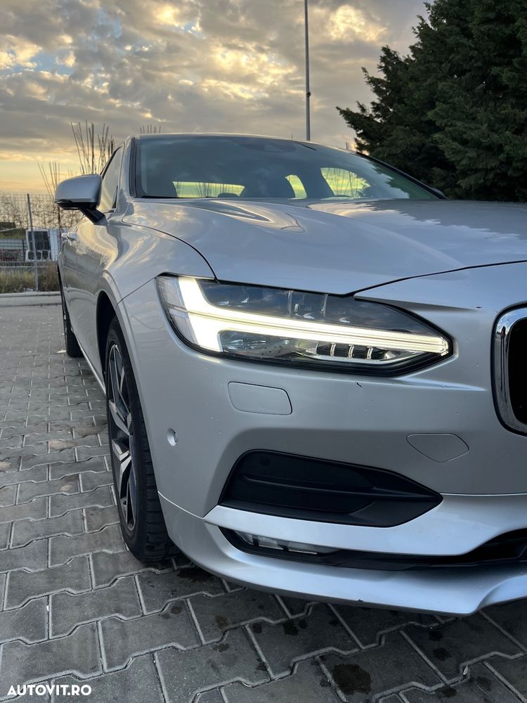 Volvo S90 - 2