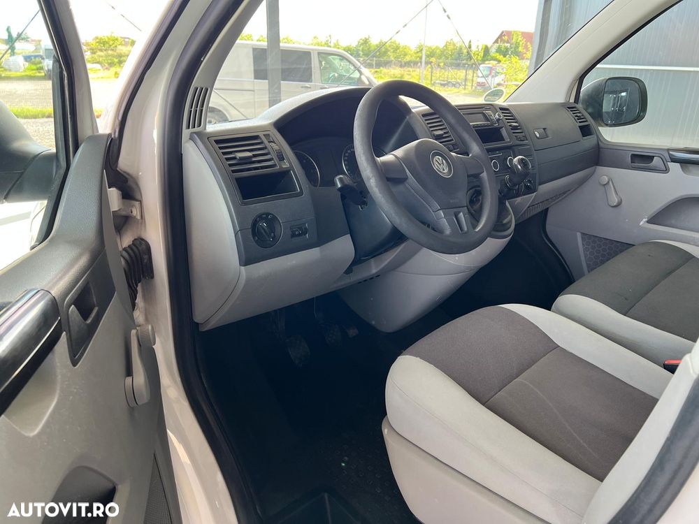 Volkswagen Transporter Kurz Plus Comfortline - 8