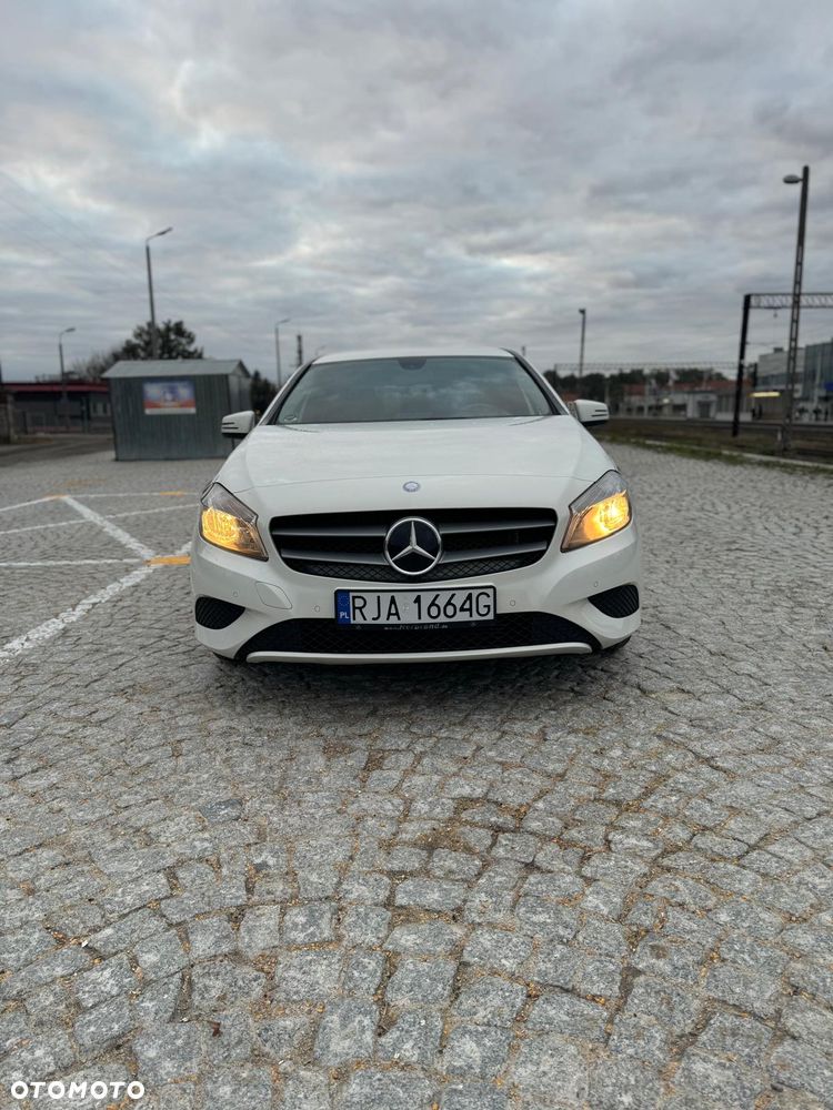 Mercedes-Benz Klasa A 180 d 7G-DCT - 3