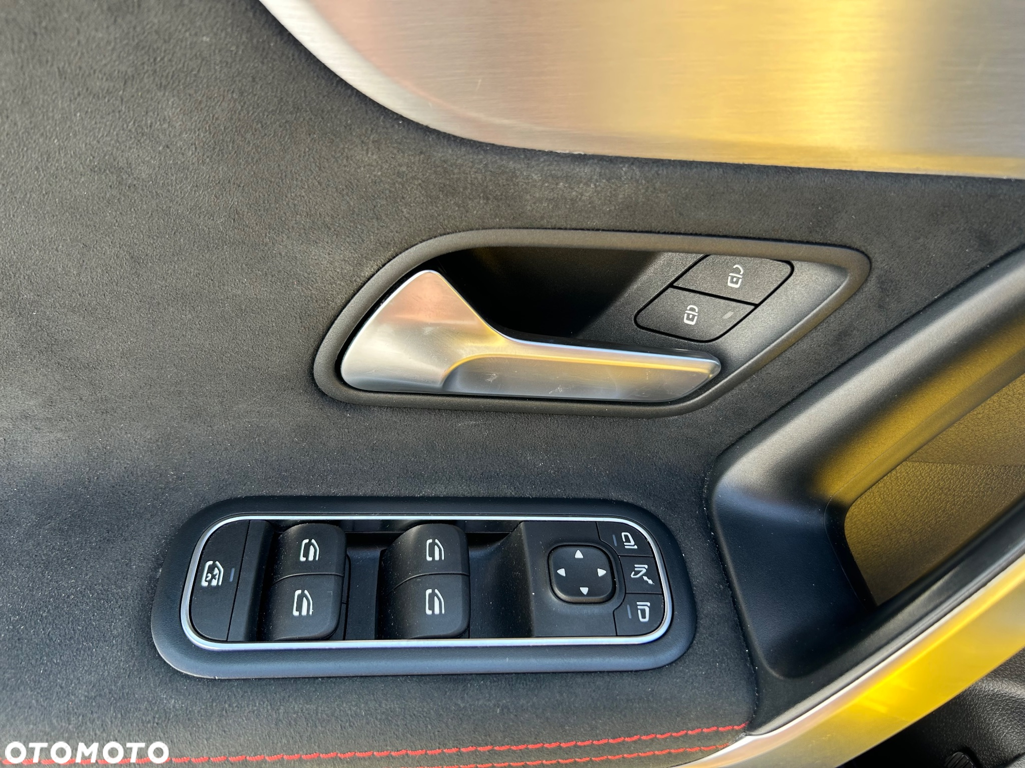 Mercedes-Benz CLA 200 AMG Line 7G-DCT - 20