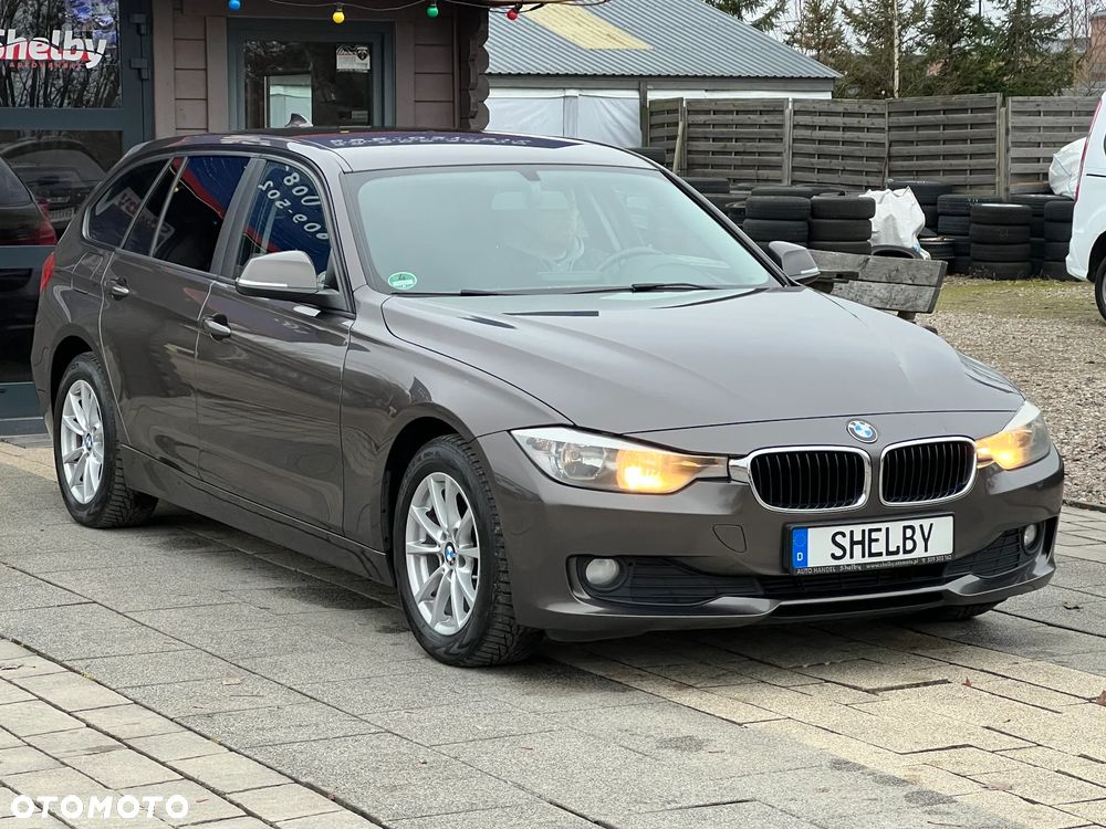 BMW Seria 3 318d Blue Performance Modern Line - 4