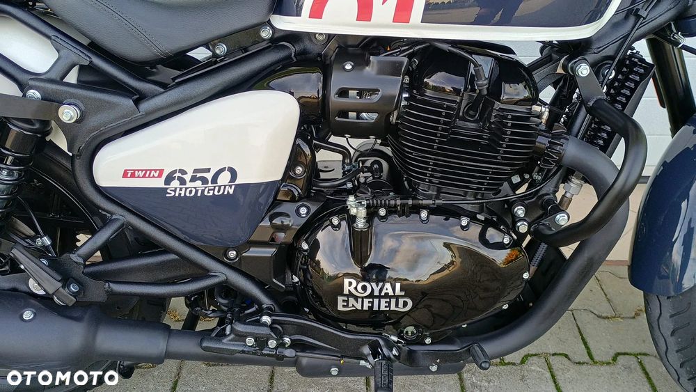 Royal Enfield Continental - 7