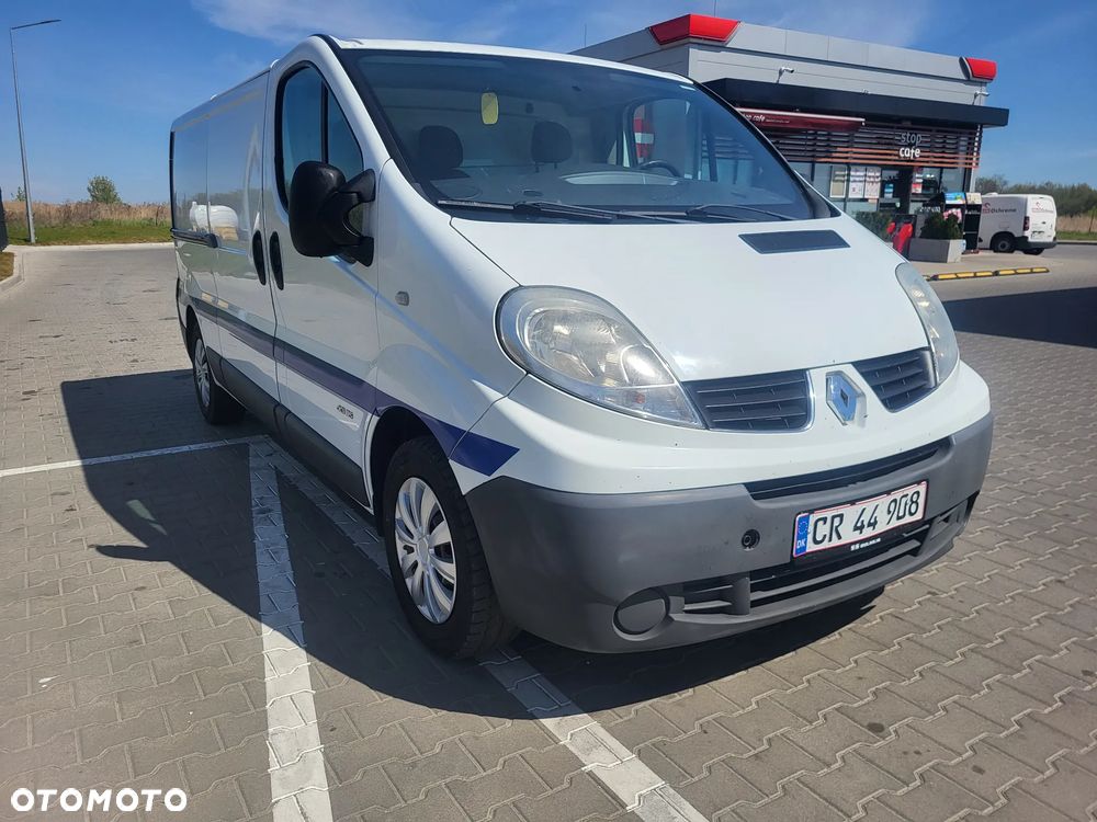Renault Trafic - 17