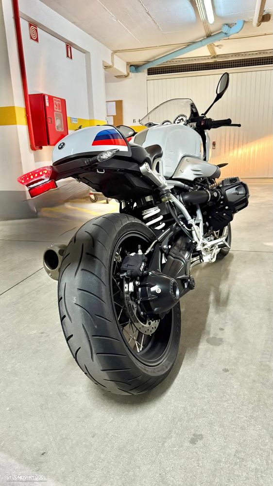 BMW R nineT Cafe Racer - 11