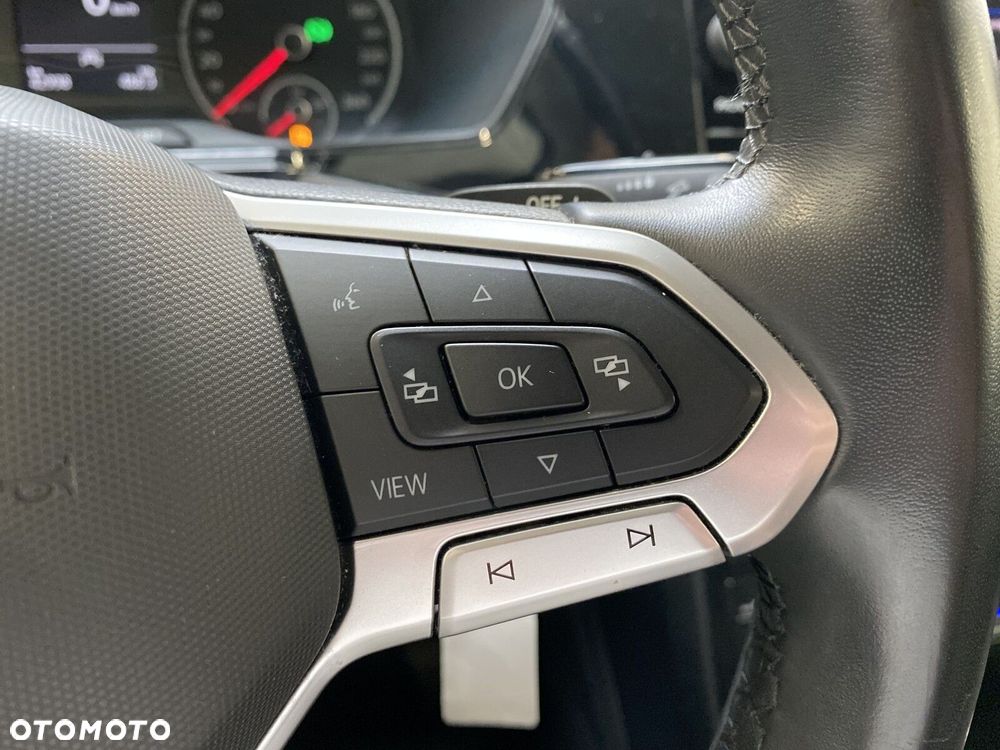 Volkswagen T-Cross - 23