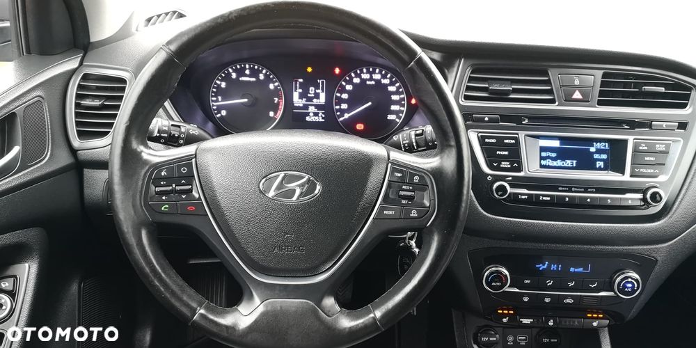 Hyundai i20 blue 1.2 Advantage+ - 20