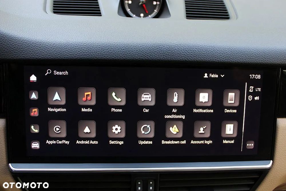 Porsche Cayenne Platinum Edition - 29