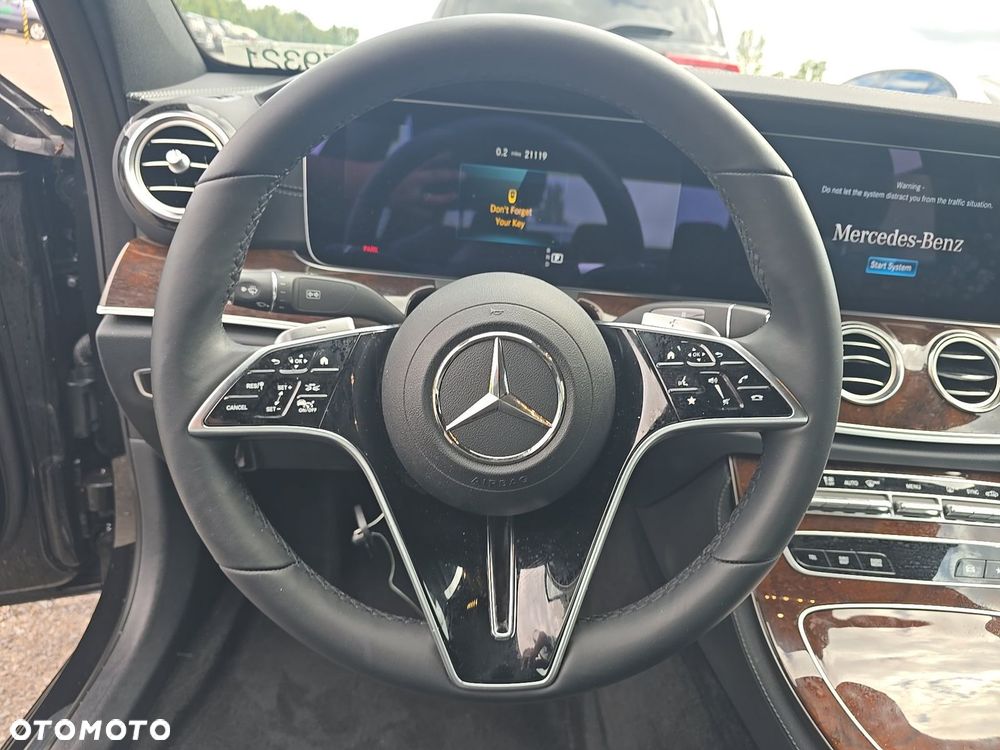 Mercedes-Benz Klasa E 450 4Matic 9G-TRONIC AMG Line NIGHT Edition - 8