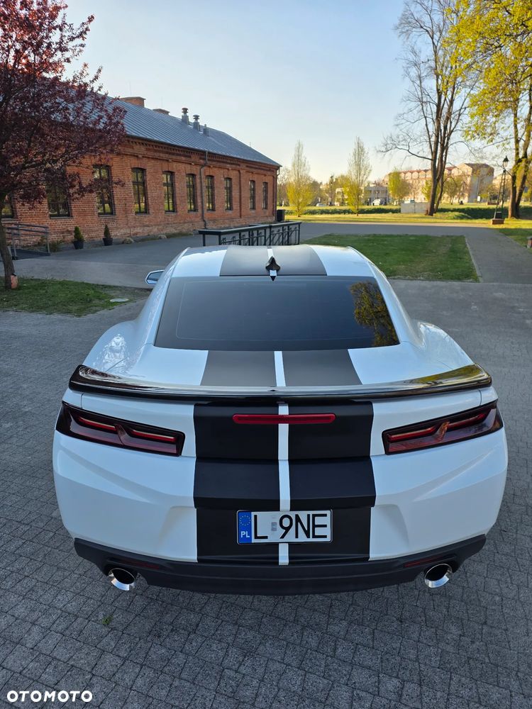 Chevrolet Camaro - 12