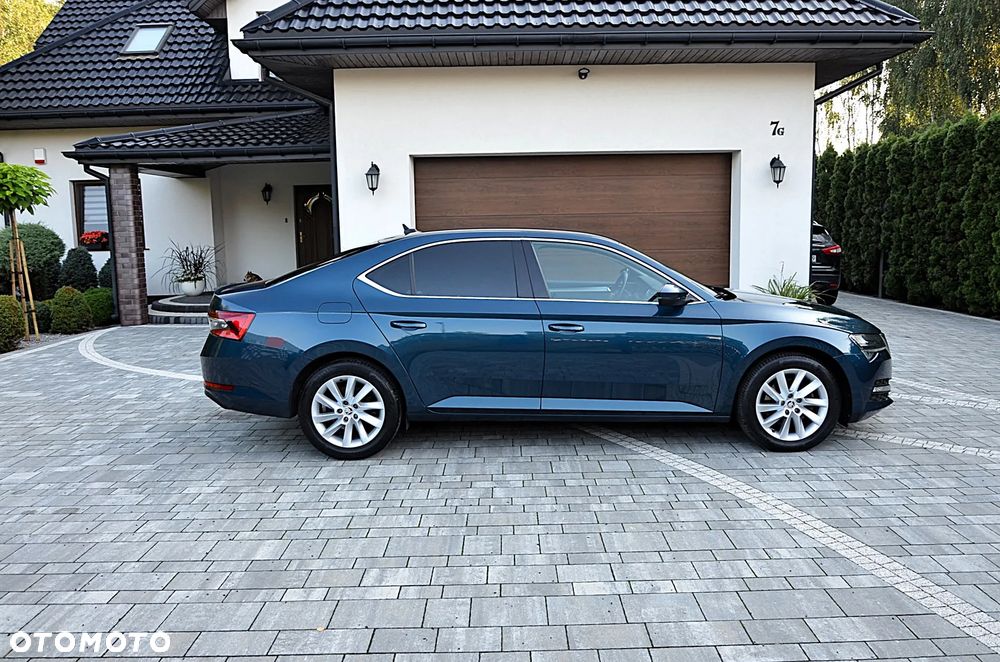Skoda Superb 2.0 TDI SCR Active DSG - 8
