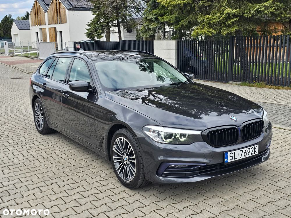 BMW Seria 5 530i Sport Line - 3