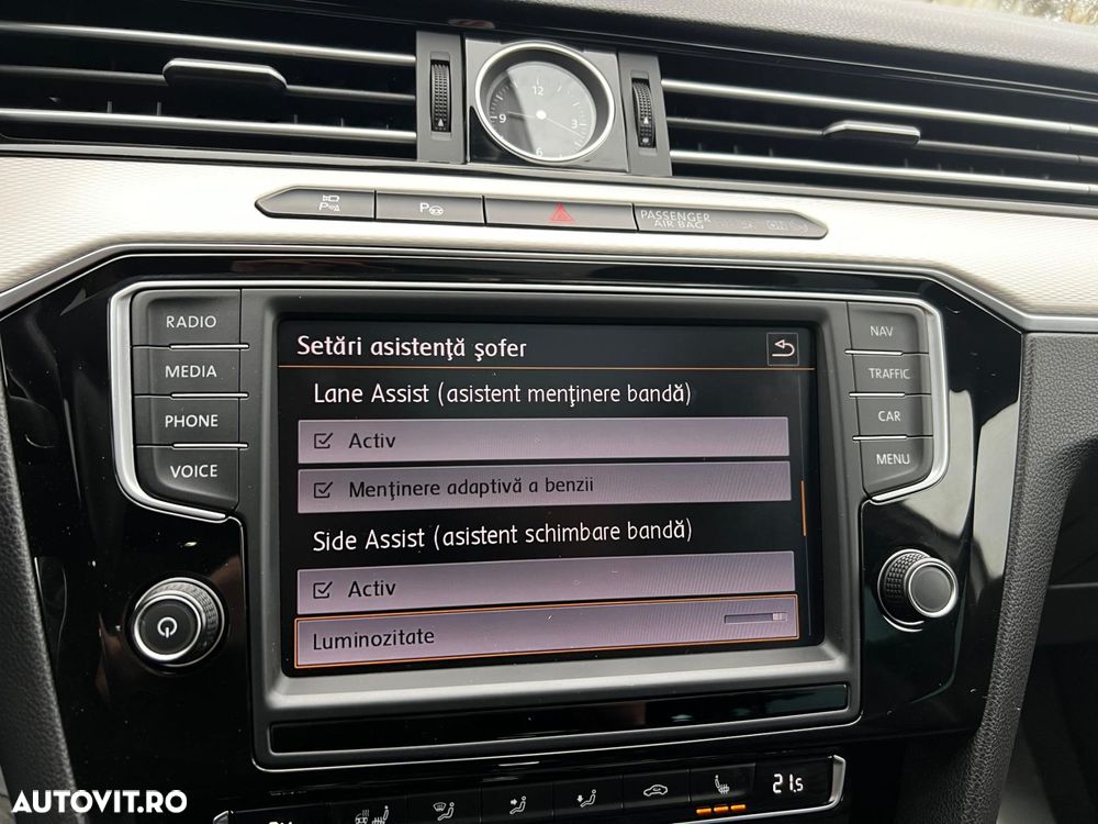 Volkswagen Passat Alltrack - 25
