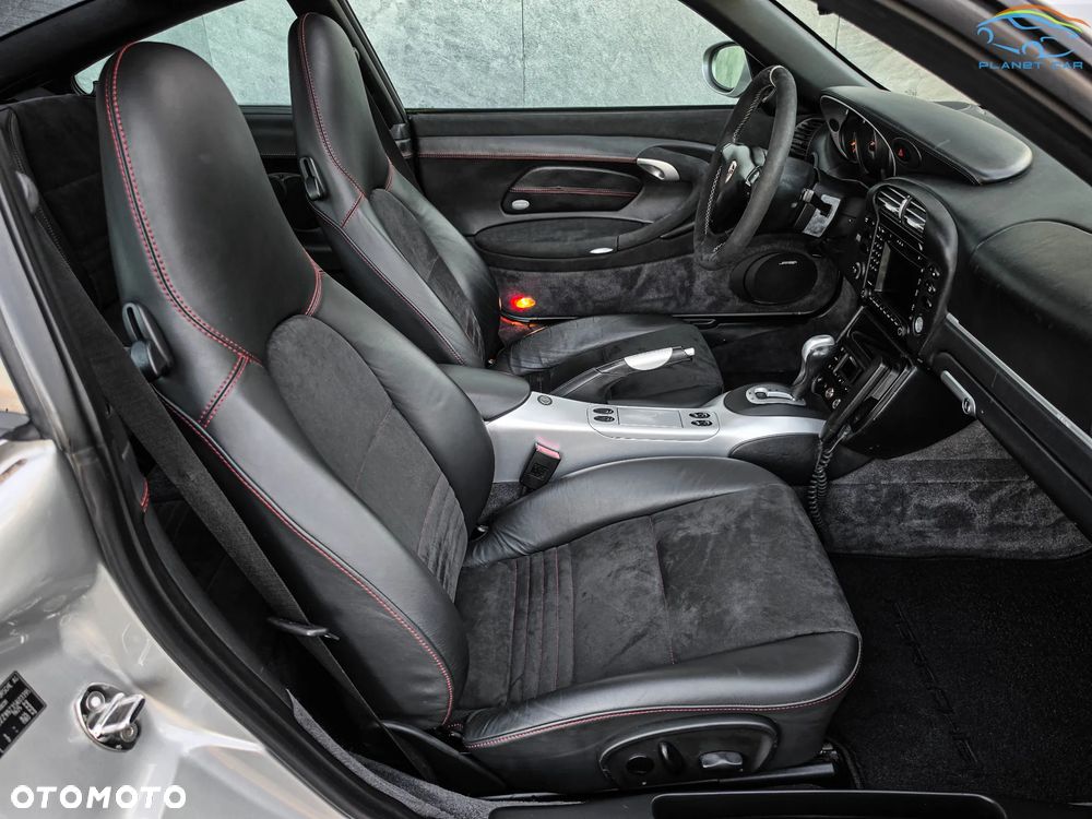Porsche 911 - 24