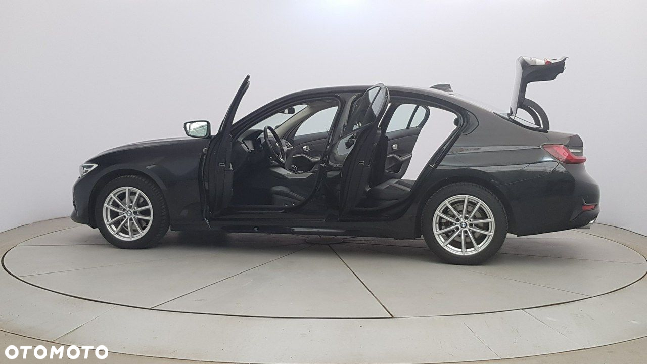 BMW Seria 3 - 11