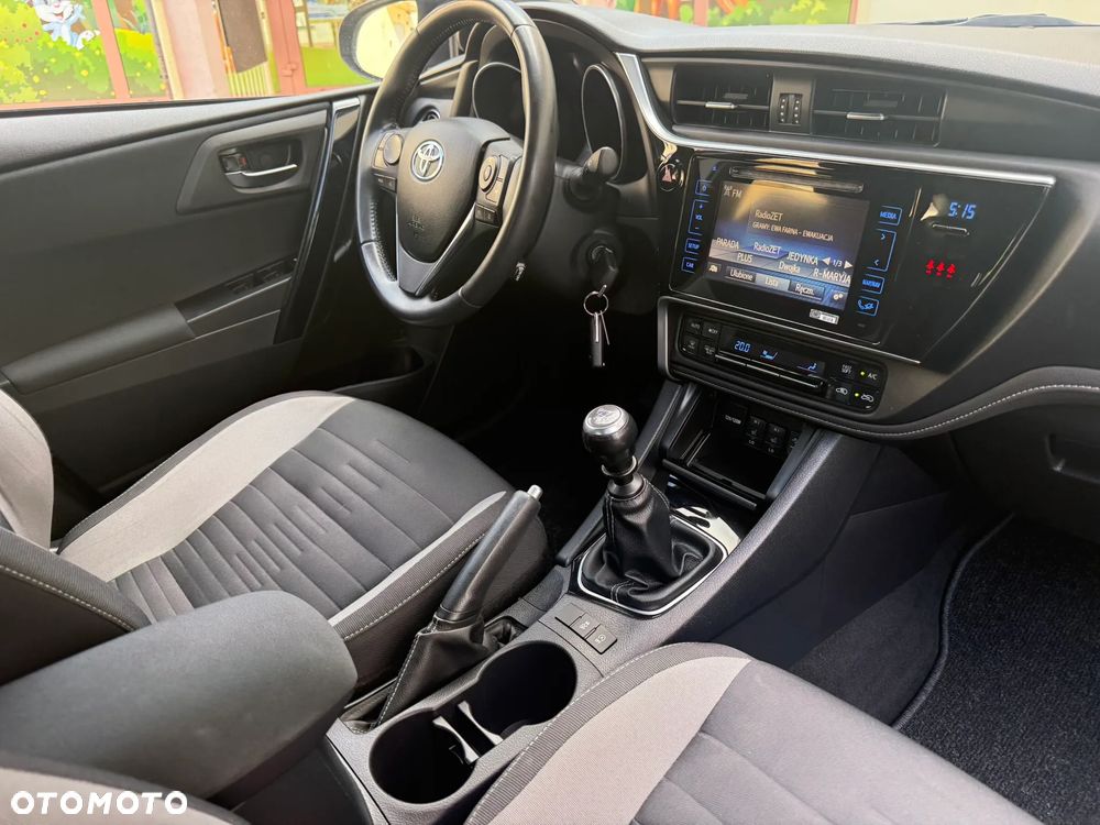 Toyota Auris 1.2 Turbo Edition S+ - 35