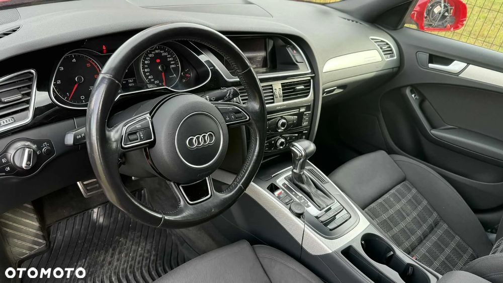Audi A4 Avant 2.0 TDI S tronic quattro sport - 13