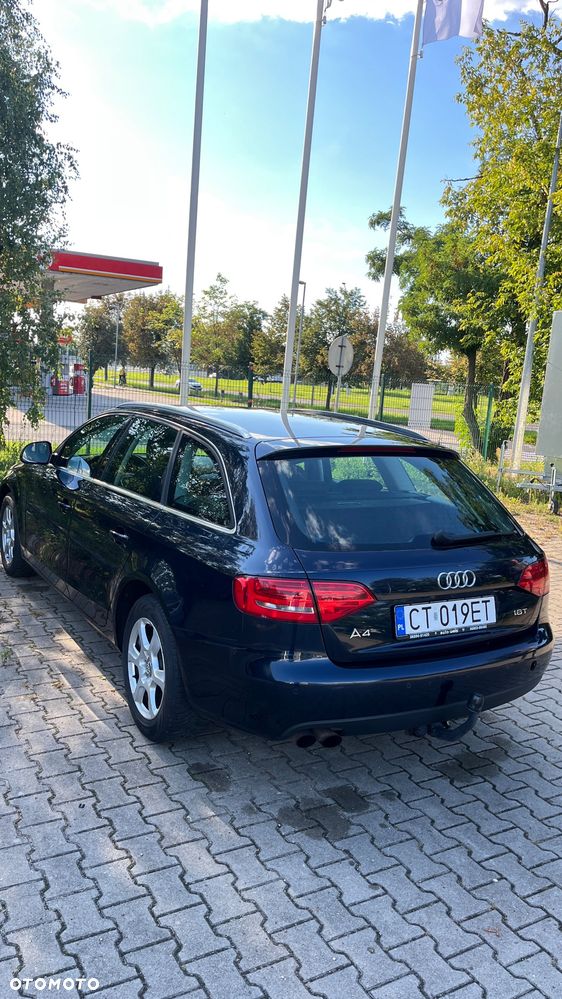 Audi A4 Avant - 7