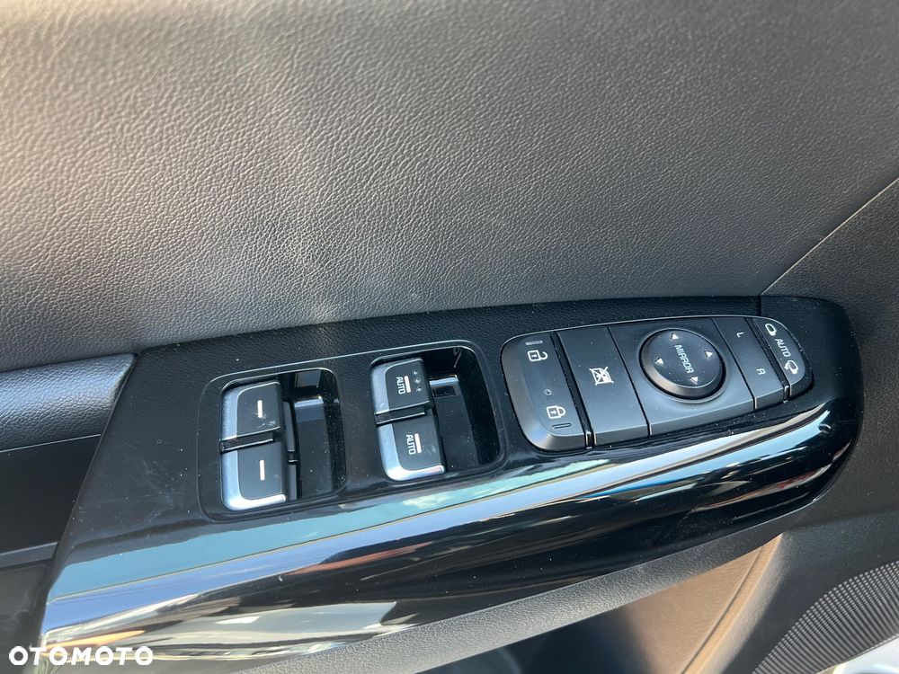 Kia Sportage 1.6 CRDI L 2WD - 25