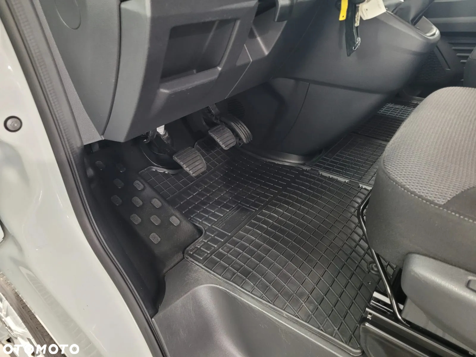 Renault Trafic - 21