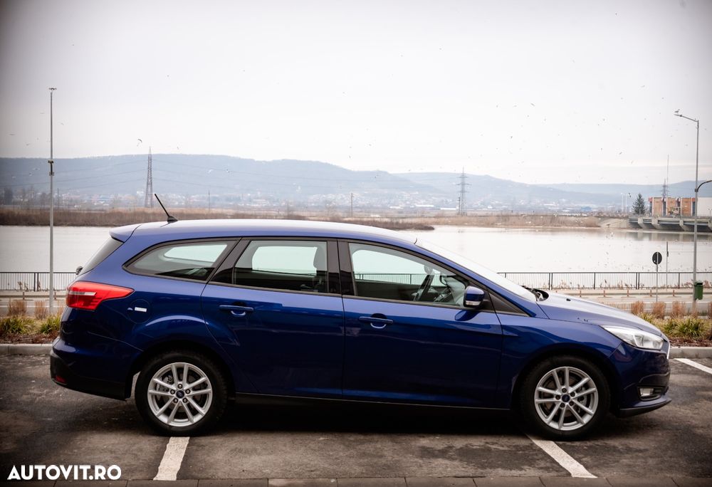 Ford Focus 1.0 EcoBoost Trend - 12