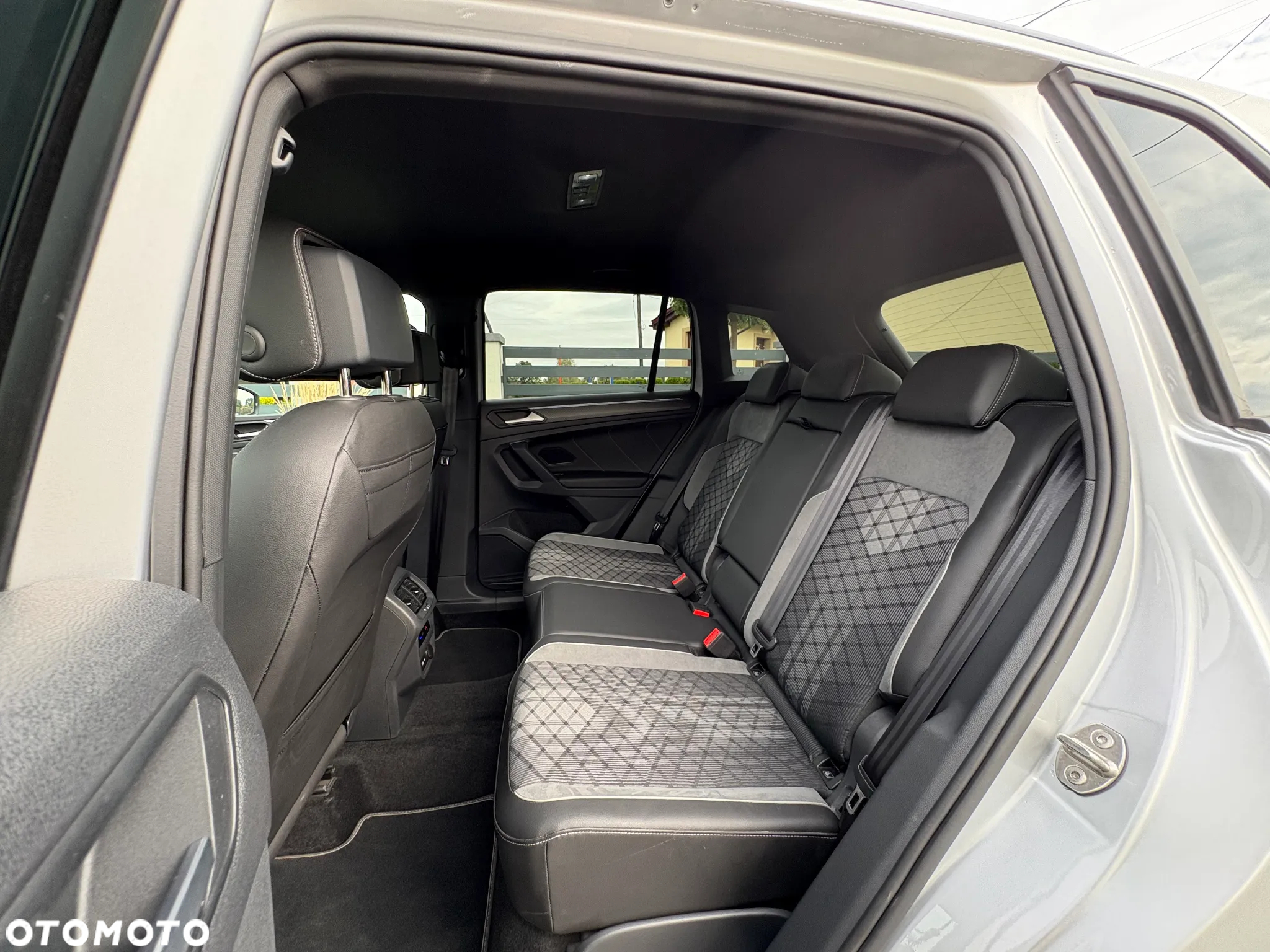 Volkswagen Tiguan 1.5 TSI EVO R-Line DSG - 10