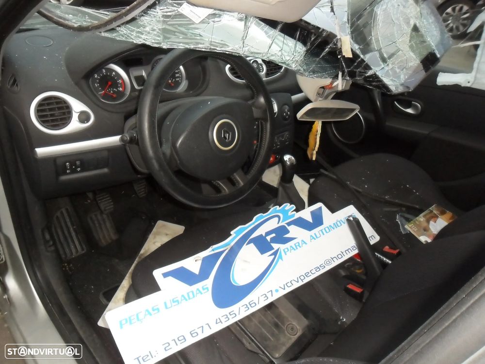 Renault Clio III 1.5 dci - viatura para peças - 1