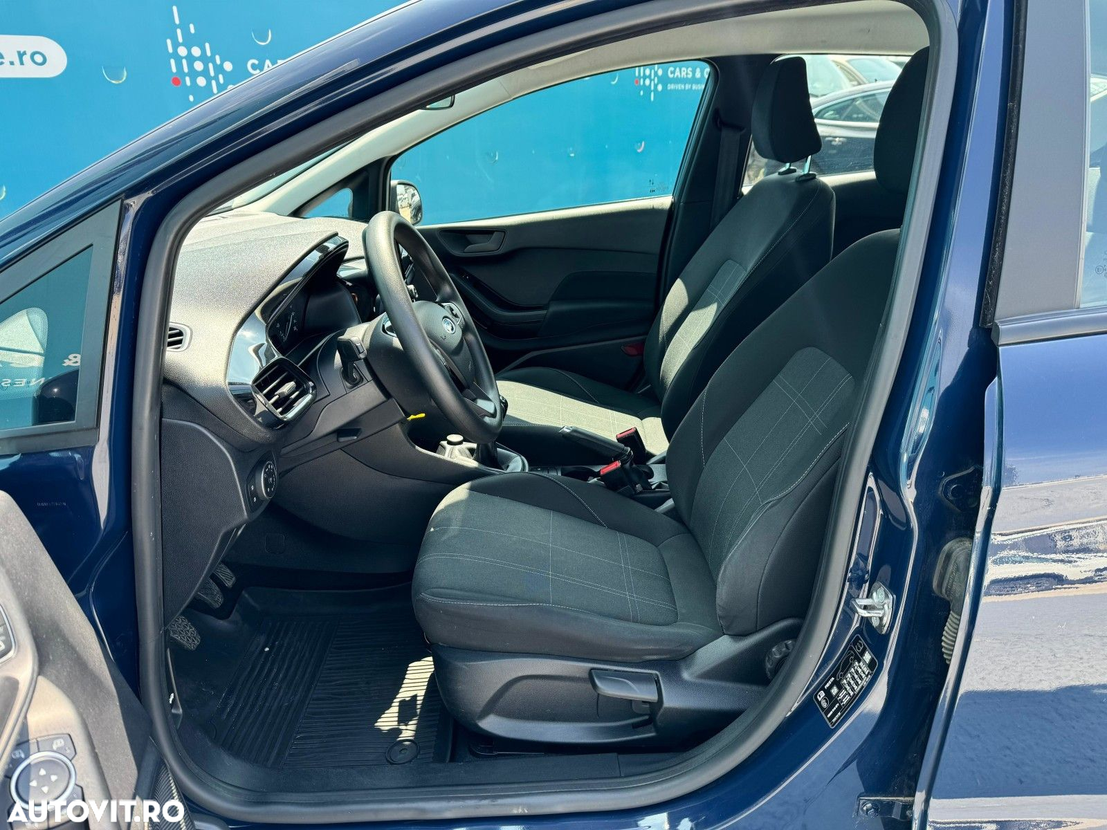 Ford Fiesta - 8