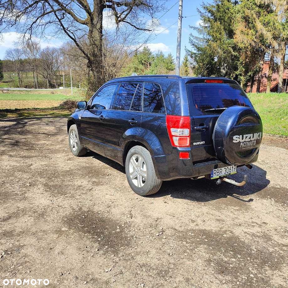 Suzuki Grand Vitara - 2