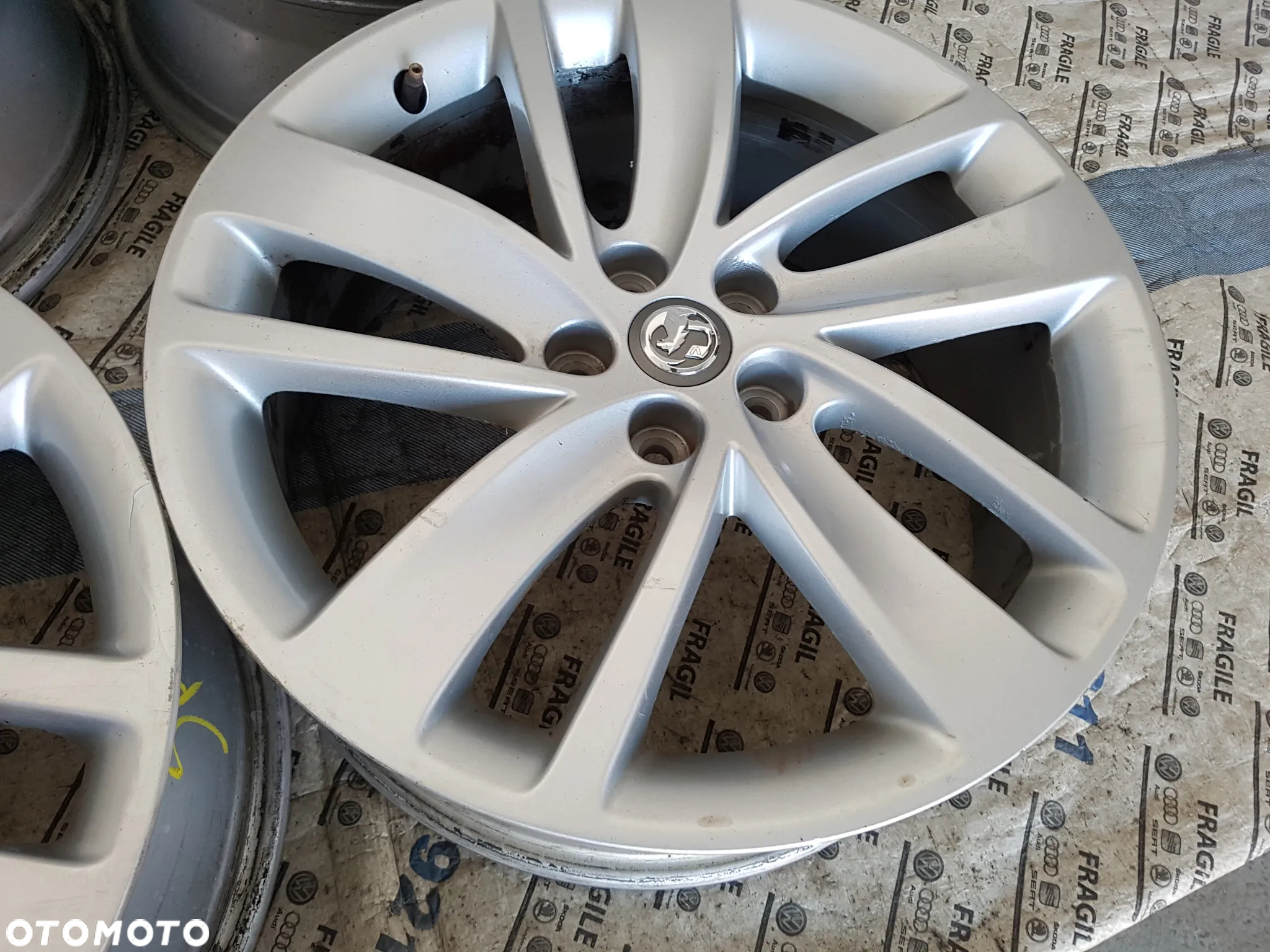 FELGI ORYGINAŁ OPEL ASTRA K J MOKKA  5X105 7Jx18 IS38 CZUJNIKI TPMS - 10