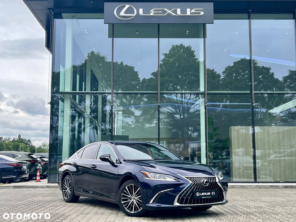 Lexus ES 300h Business Edition - 1