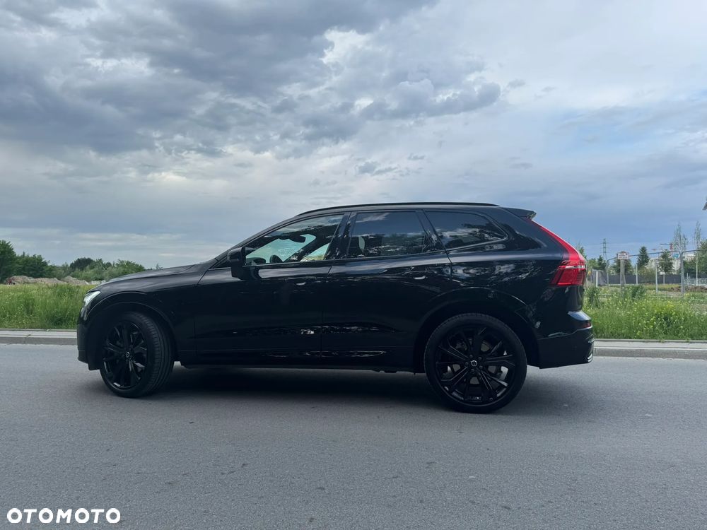 Volvo XC 60 B5 B AWD Ultimate Black Edition - 9